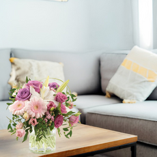 Pastel Bunch With Vase lounge