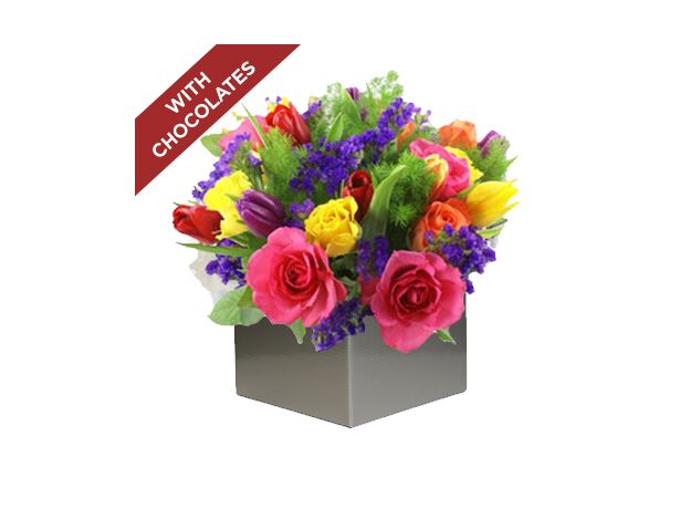 Bright Arrangement With Free Chocolates