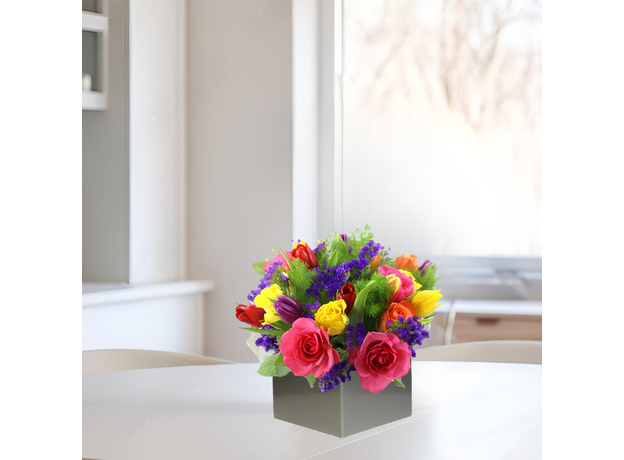 Bright Mixed Arrangement kitchen