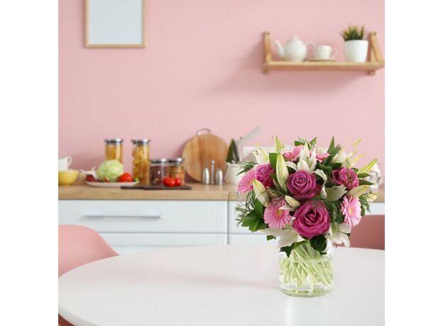 Rose, Gerbera & Lilies Bunch life kitchen