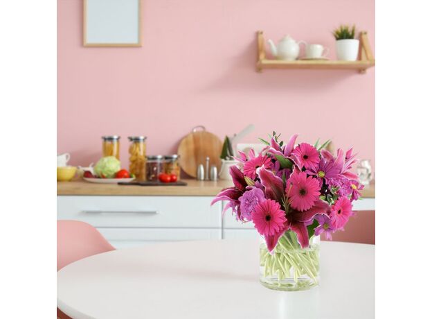 Pretty Pinks Bunch life kitchen