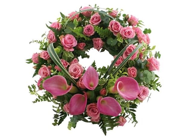 Wreath With Pink Tones