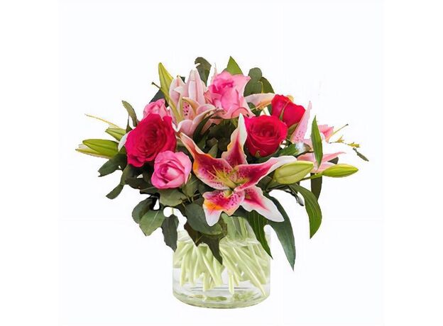 Pink Roses & Lilies Bunch